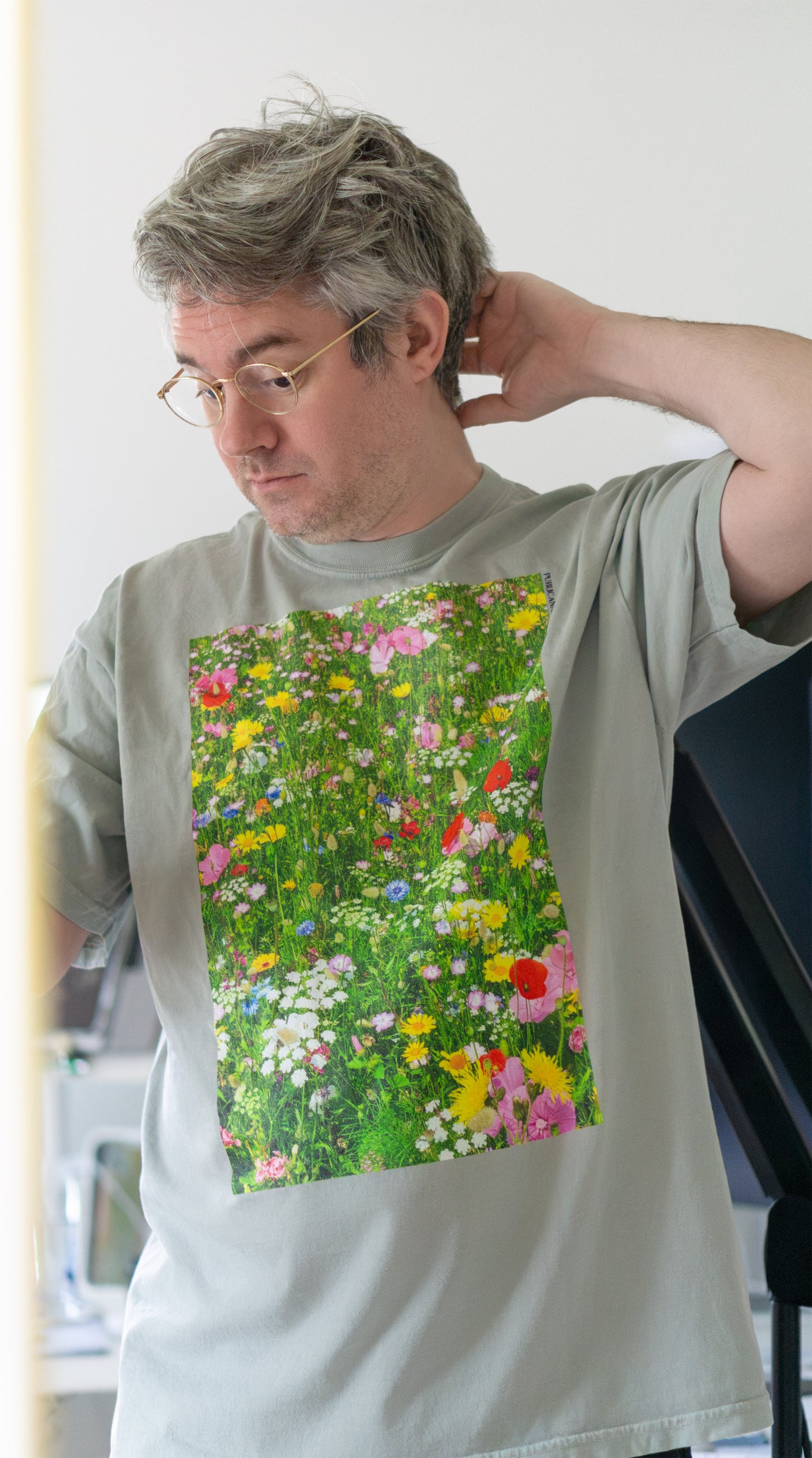 PA Flowers 02 Tee